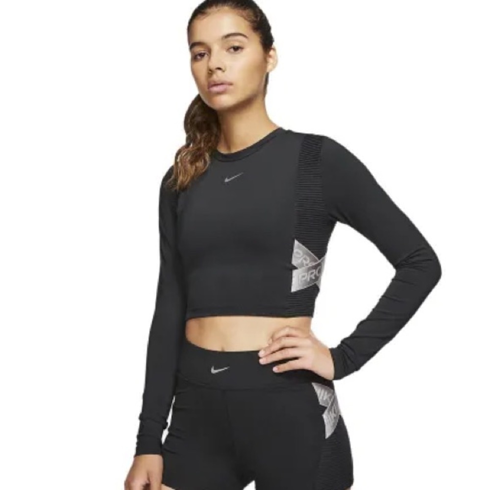 Nike Black Long-Sleeve Crop Top with Contrast Panels